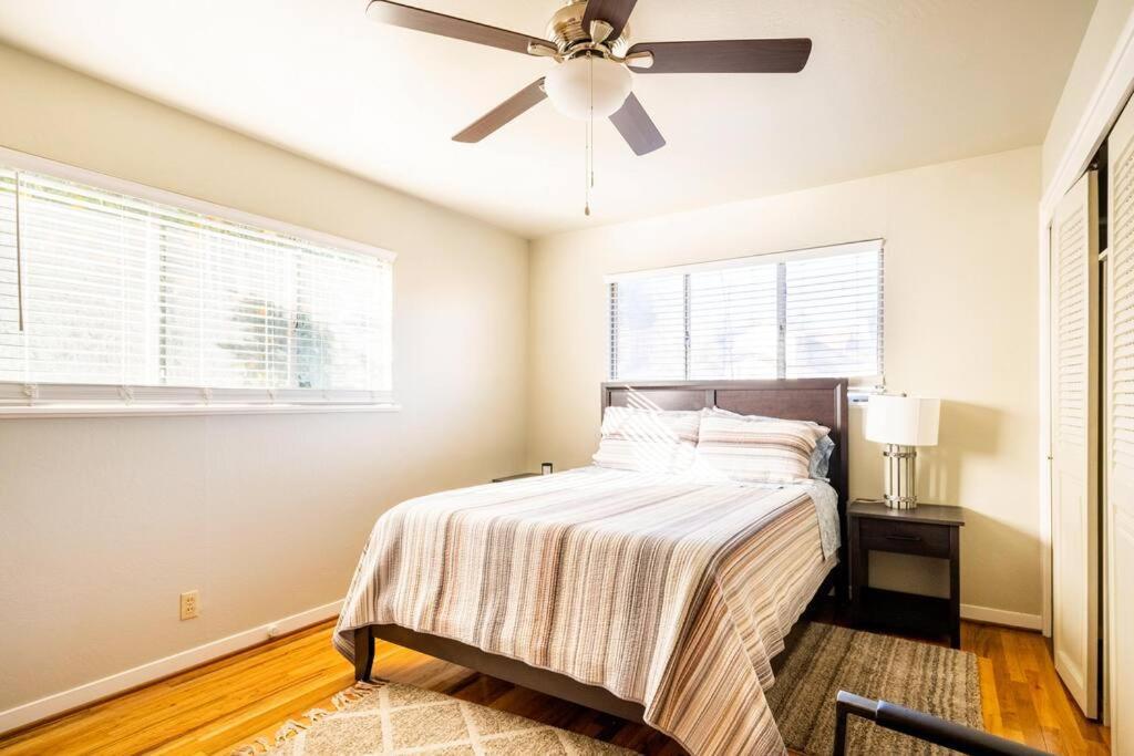 5 Beds, 2 Full Baths, W/Gazebo, W/Fenced Backyard Βίλα Yuba City Εξωτερικό φωτογραφία